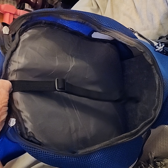 Pet carrier back/front pack. New. XL. - Picture 5 of 7